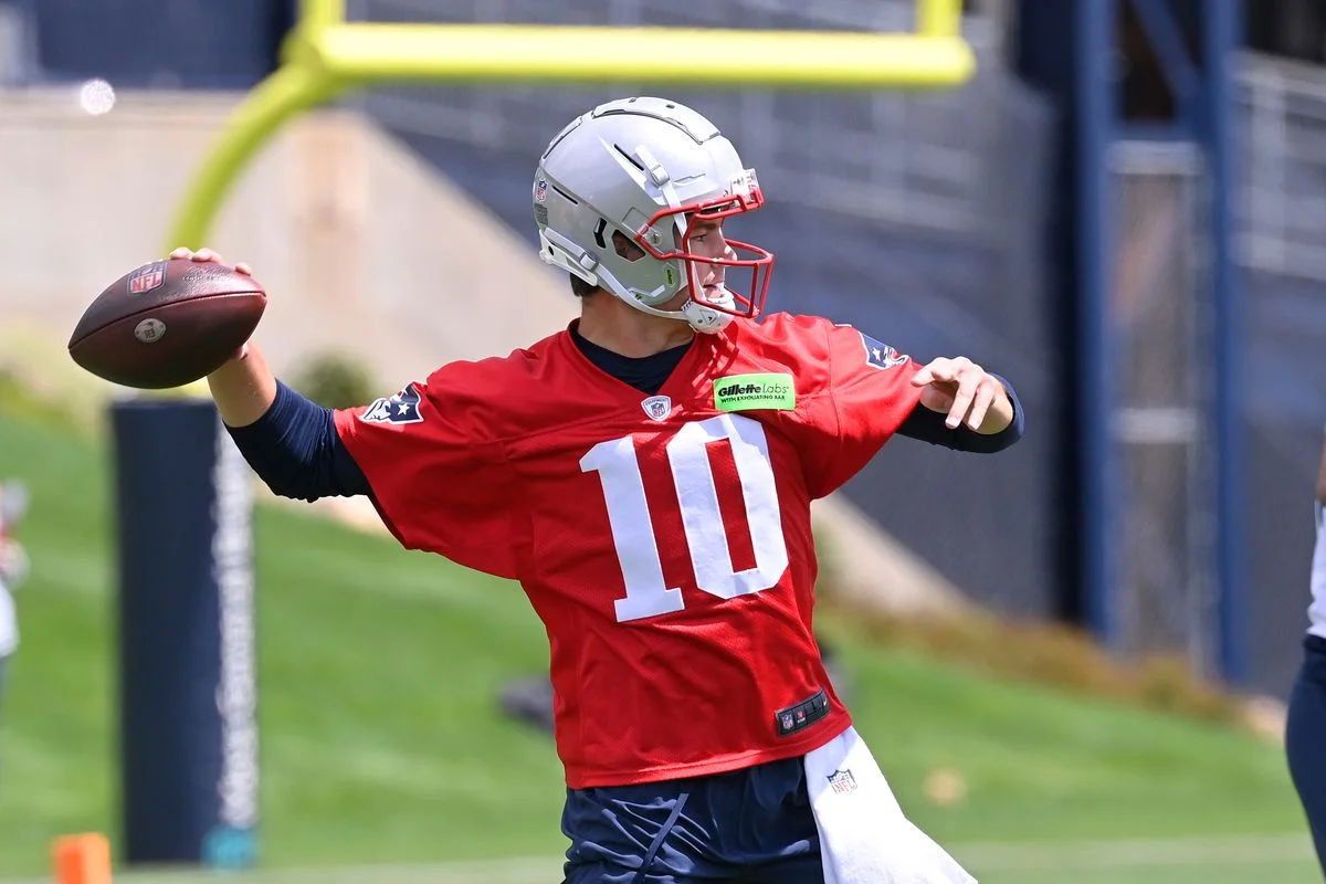 Patriots sign first-round pick QB Drake Maye