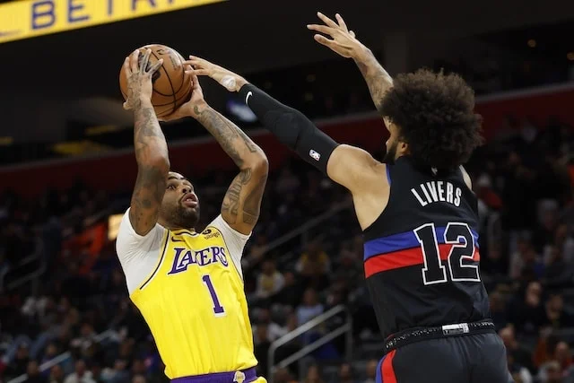 Lakers bounce back against Pistons, hand them 15th straight loss