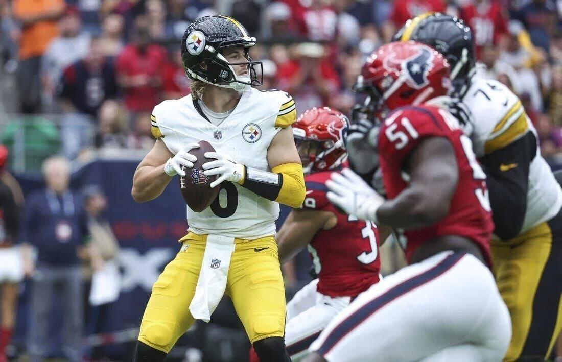 The Texans defeat the Steelers, who lose quarterback Kenny Pickett to a knee injury.