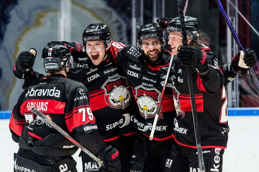 NHL Roundup: Senators & Devils extend streaks, Flyers snap Skid