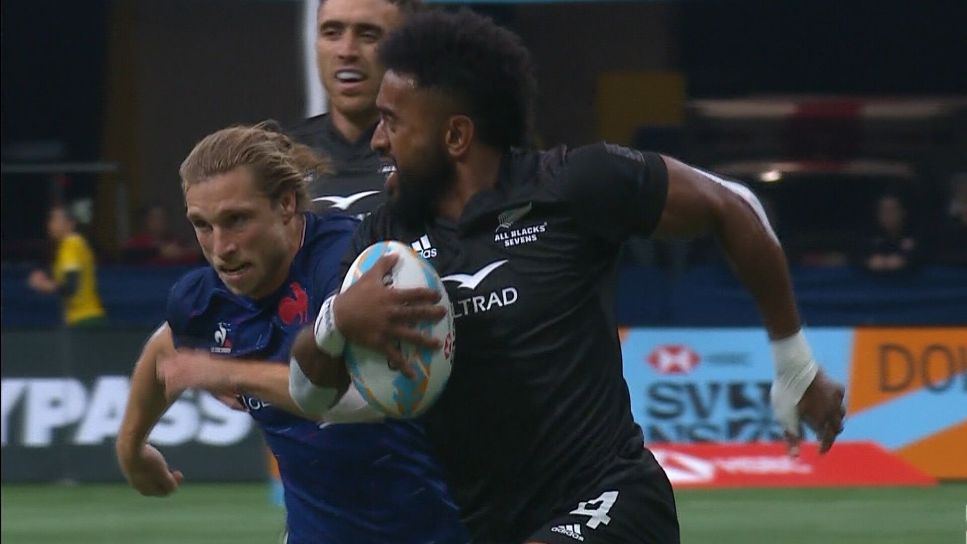 France fall against New Zealand in Vancouver Sevens semi-finals