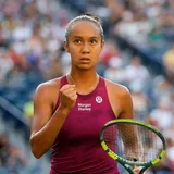 Leylah Fernandez stuns Mirra Andreeva to reach Canadian Open last 16