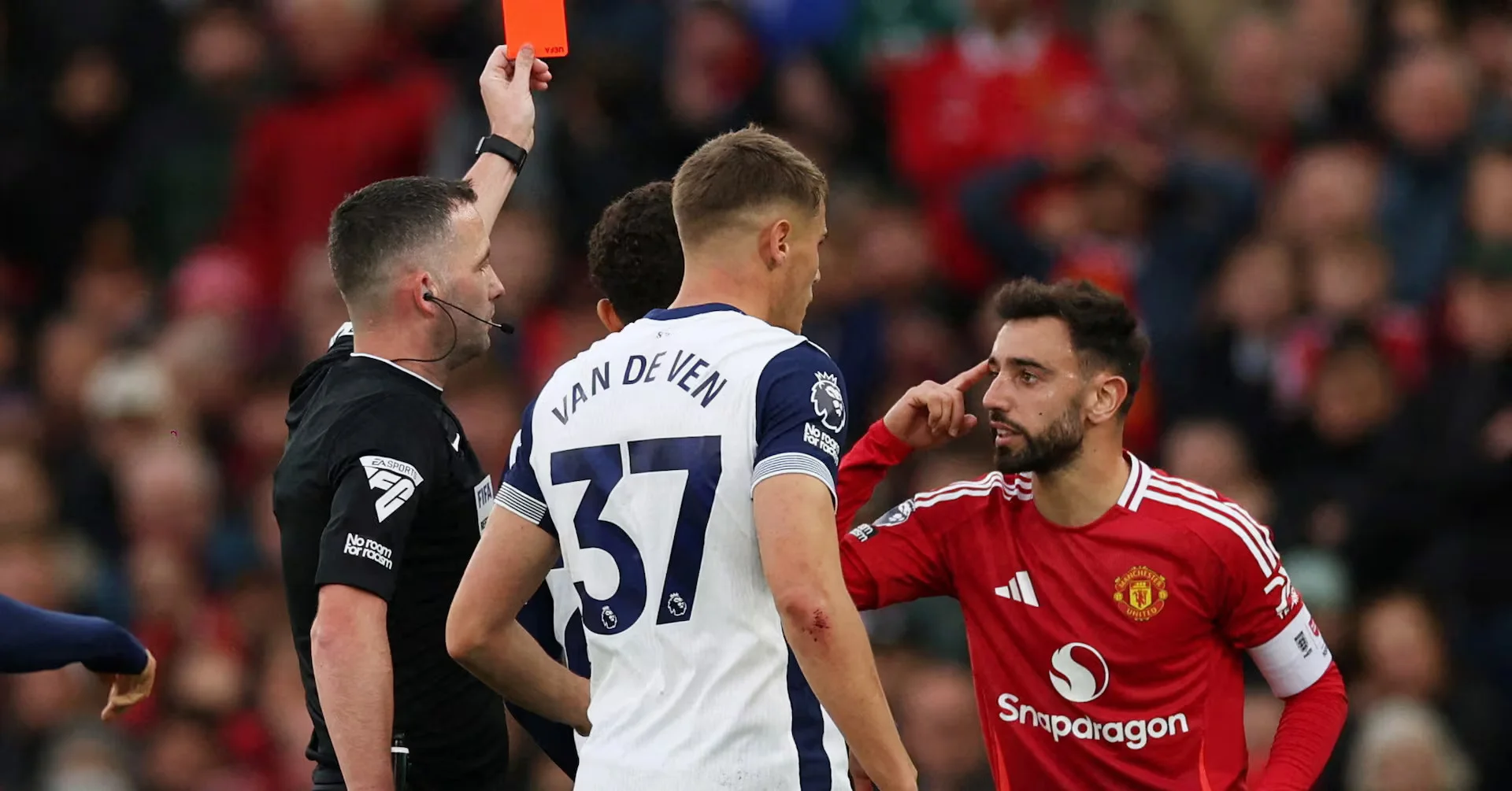 Howard Webb 'frustrated' VAR failed to overturn Bruno Fernandes' red card decision