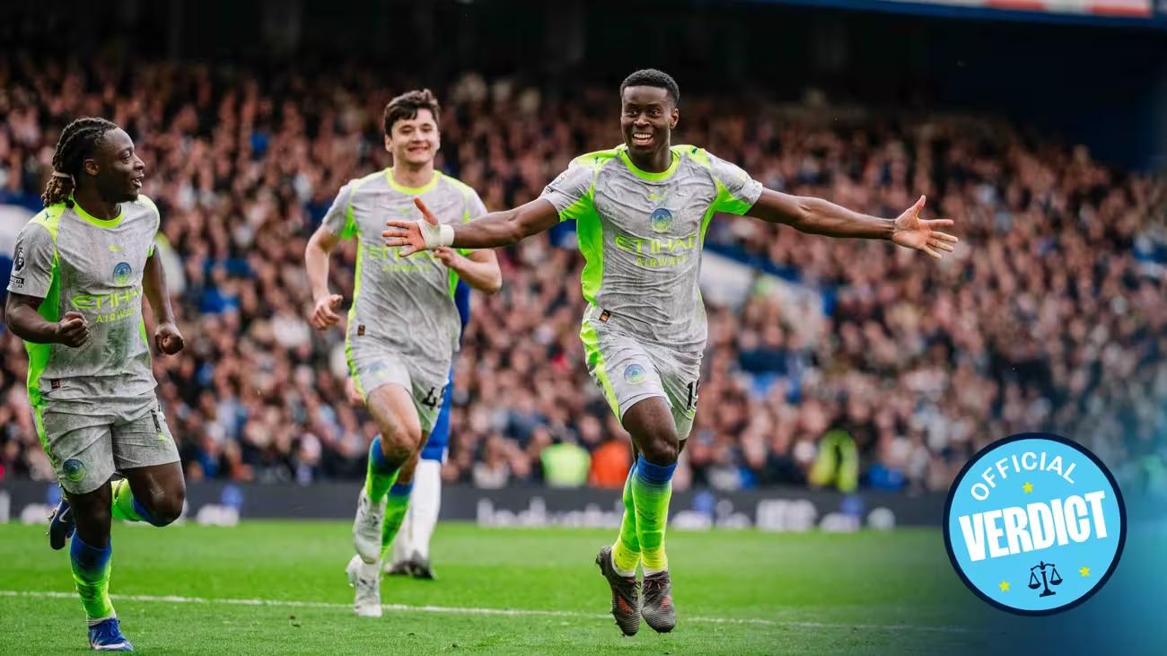 Man City thrash Chelsea 3-0 to close in on Arsenal in title race