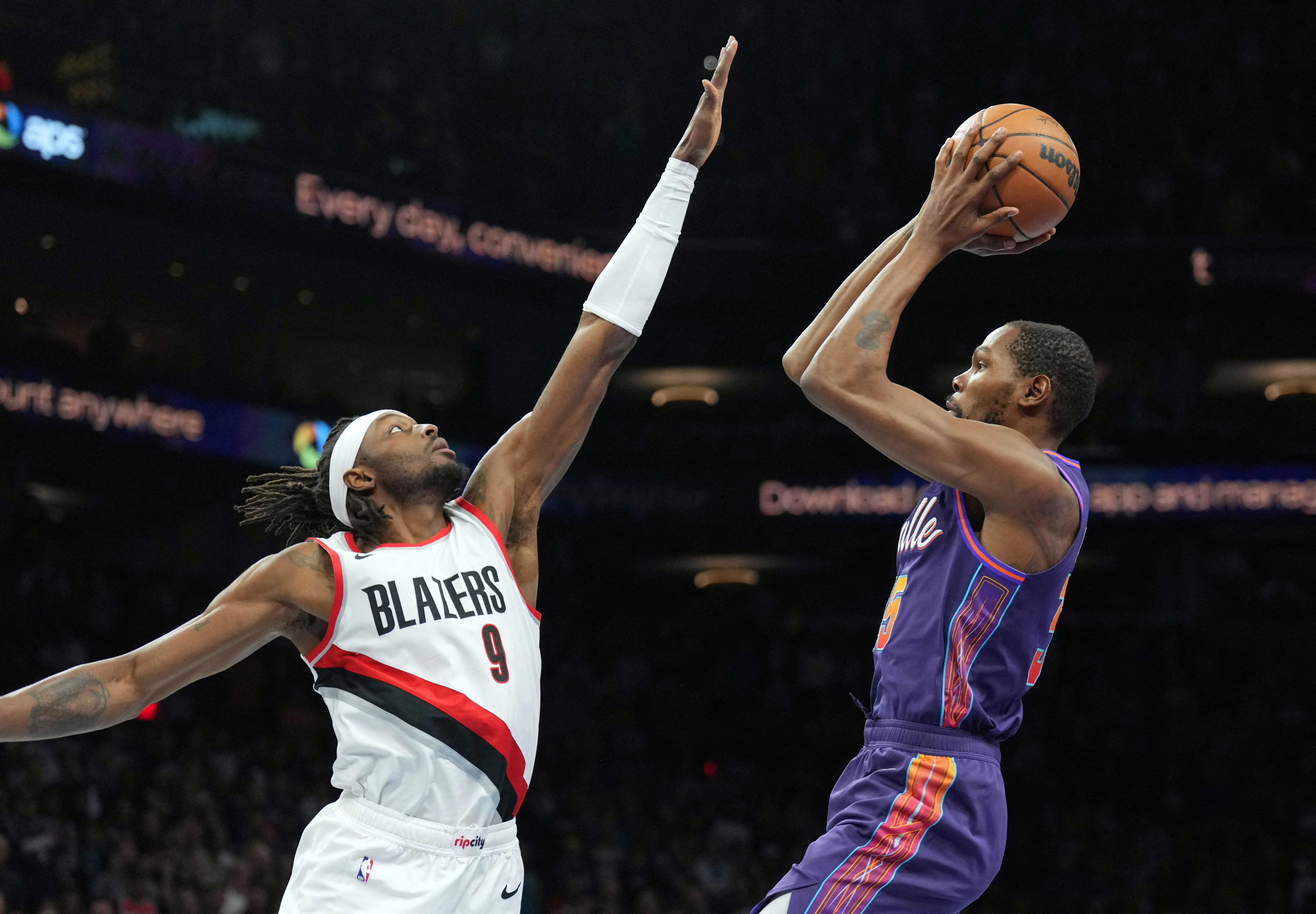 Phoenix Suns defeat Portland Trail Blazers 120-107