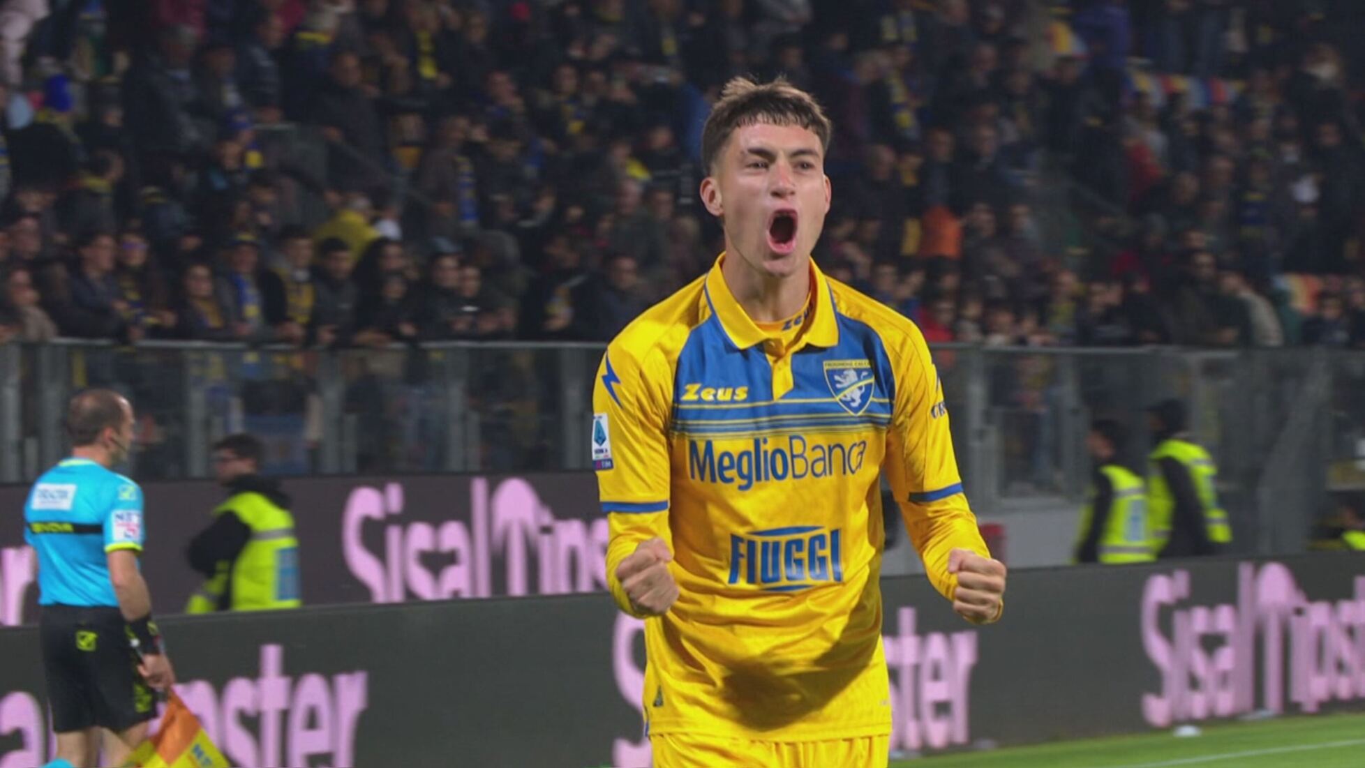Frosinone 3-0 Salernitana: Salernitana relegated after defeat to fellow strugglers
