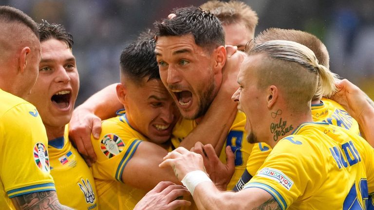 Slovakia 1-2 Ukraine: Yaremchuk's late winner kick-starts Ukraine Euros campaign