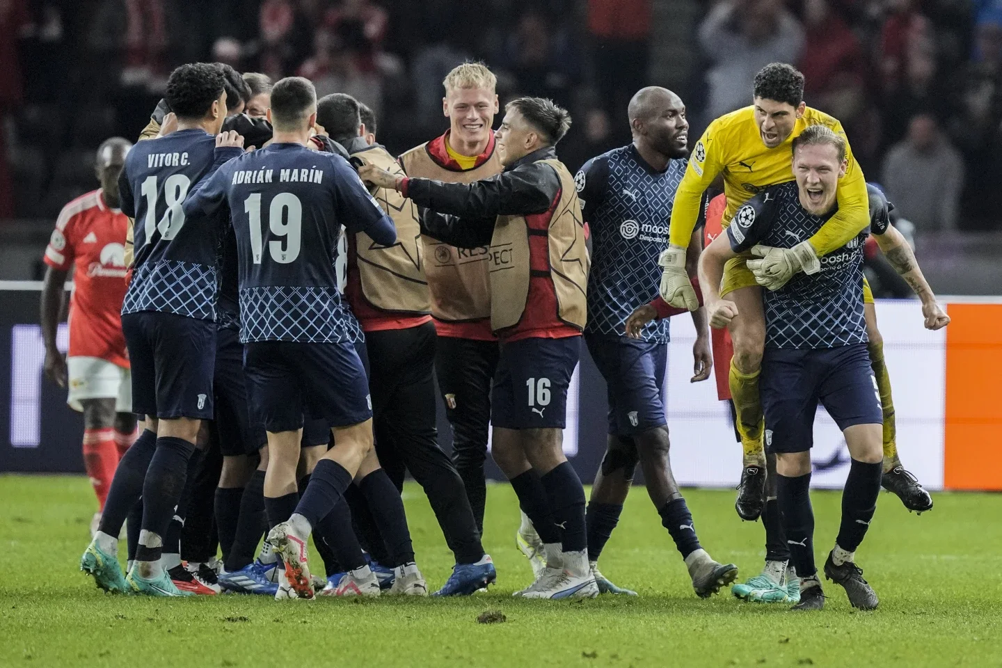Late Goal Seals Braga's 3-2 Win Against Union Berlin in Champions League