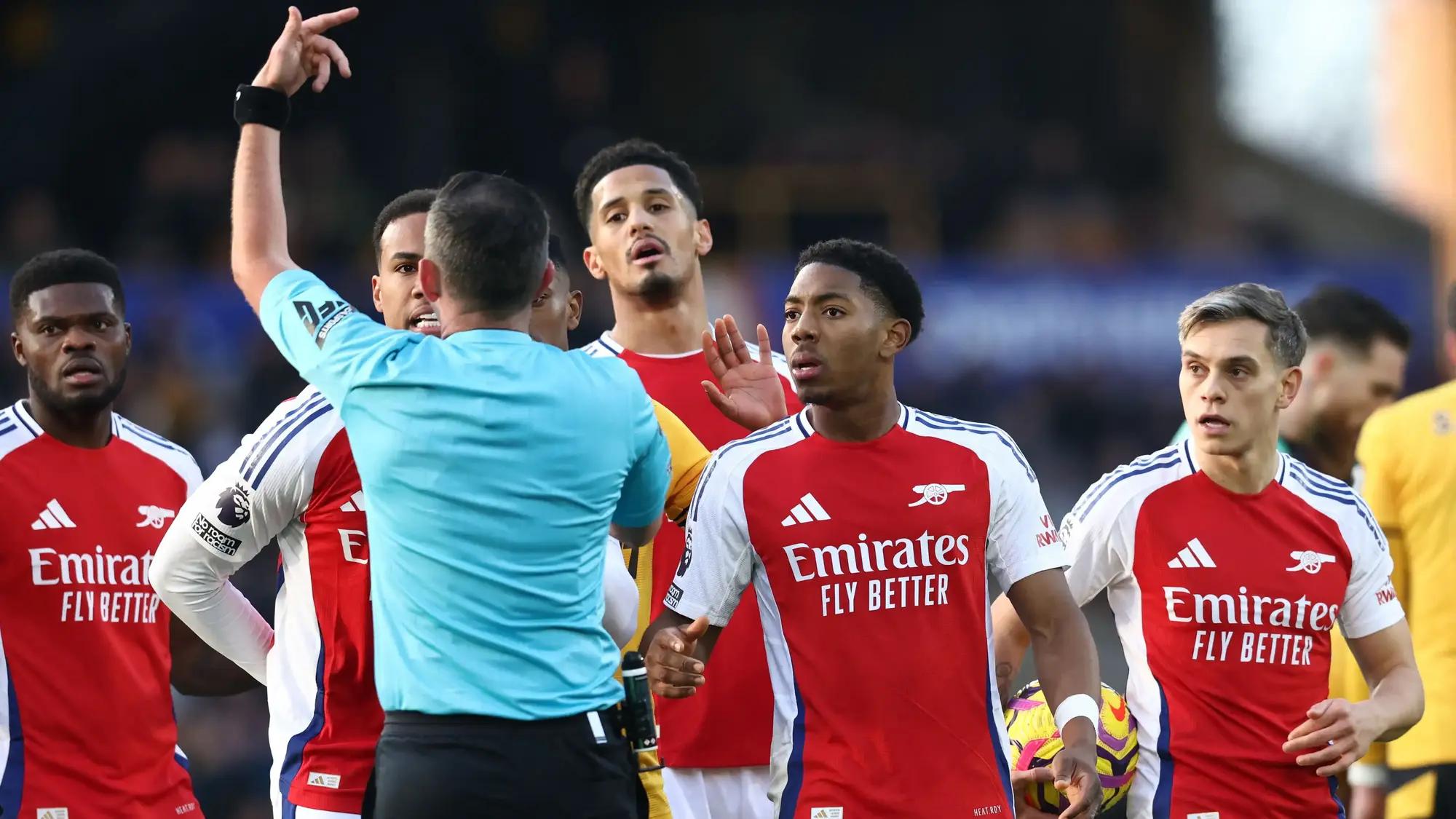 Arsenal's Myles Lewis-Skelly sees red in controversial decision against Wolves