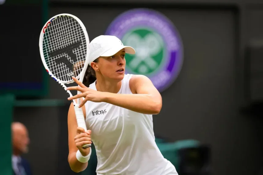 Iga Swiatek brings Naomi Osaka's former coach, Wim Fissette, onto her team