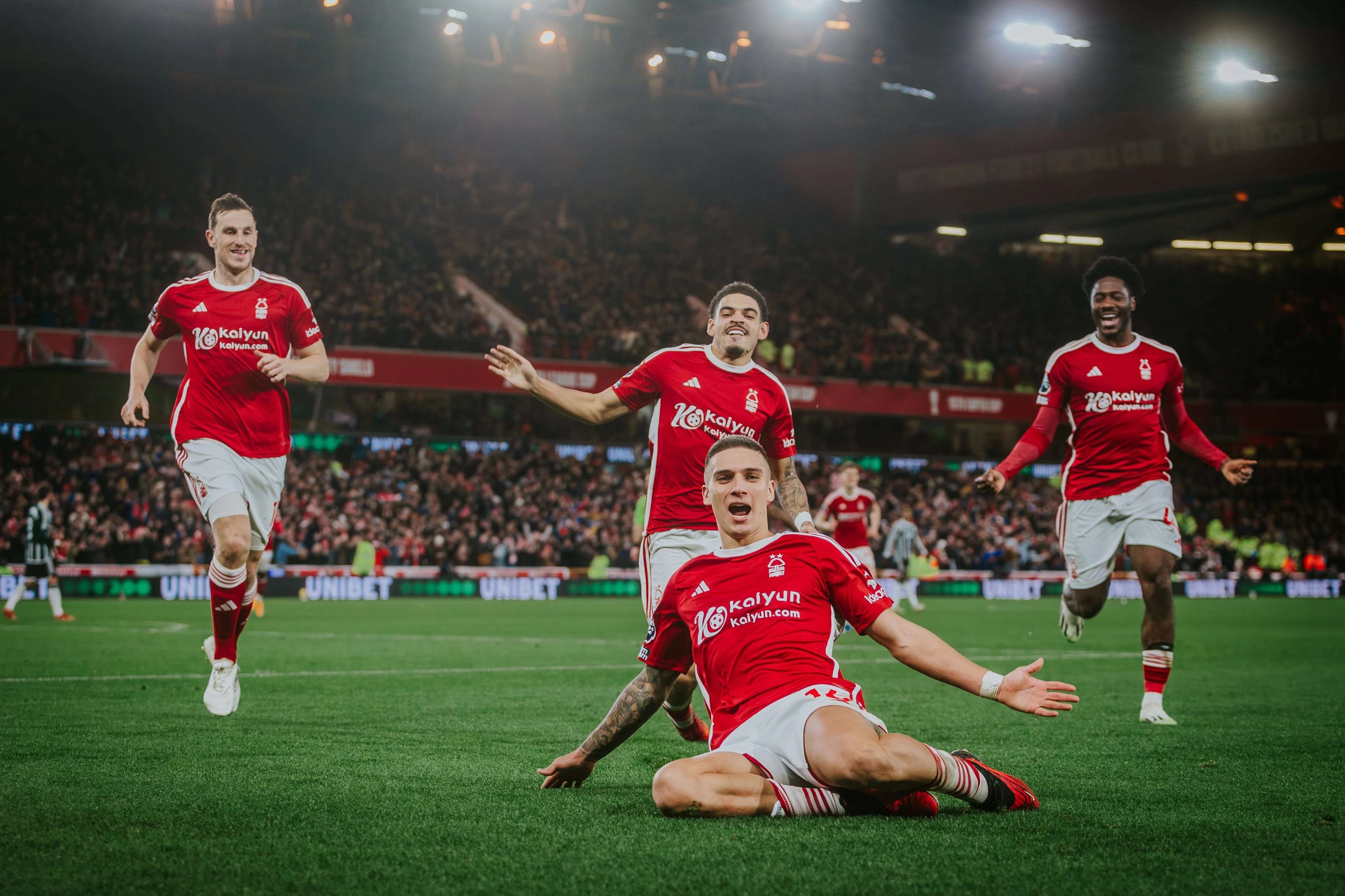 Nottingham Forest 2-1 Manchester United: Gibbs-White's late winner downs Red Devils; adds to Ten Hag's woes
