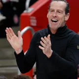 Kenny Atkinson named NBA Coach of the Year
