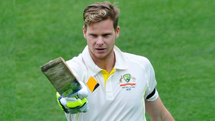 Australia batsman Steve Smith insists he has no plans to retire