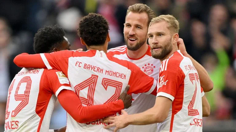 Kane scores hat-trick as Bayern Munich dismantle Darmstadt