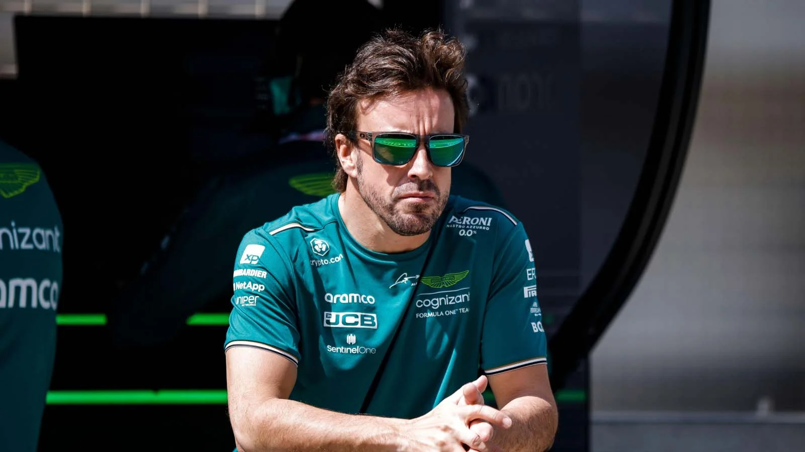 Alonso eyes Red Bull but feels there's 'zero chance' of Verstappen leaving