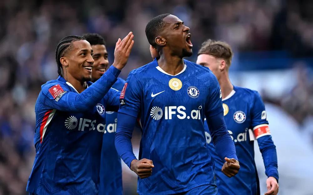 Chelsea hit seven to crush Port Vale and storm into FA Cup semifinals