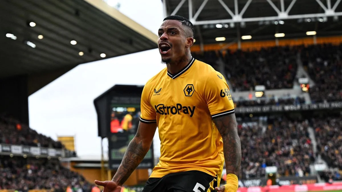 Wolves 2-1 Chelsea: Wolves defeat wasteful visitors in rare Christmas Eve clash