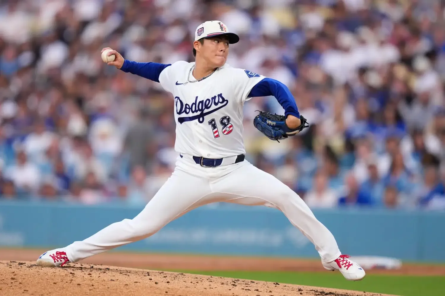 Dodgers blank Padres 3-0 as Yamamoto extends San Diego's losing streak