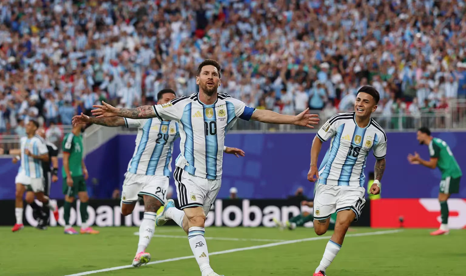 Argentina 3-0 Algeria: Messi equals Klose's World Cup goals record with hat trick