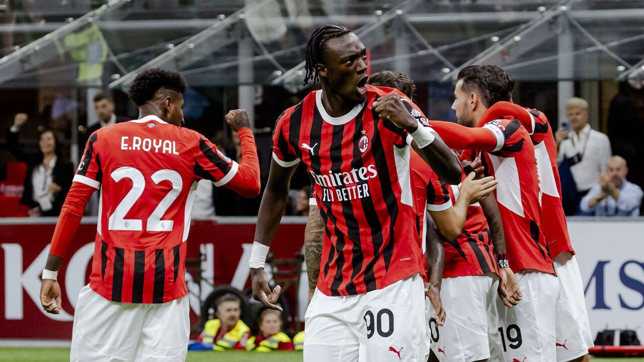 AC Milan 4-0 Venezia: Rossoneri cruise to comfortable home victory