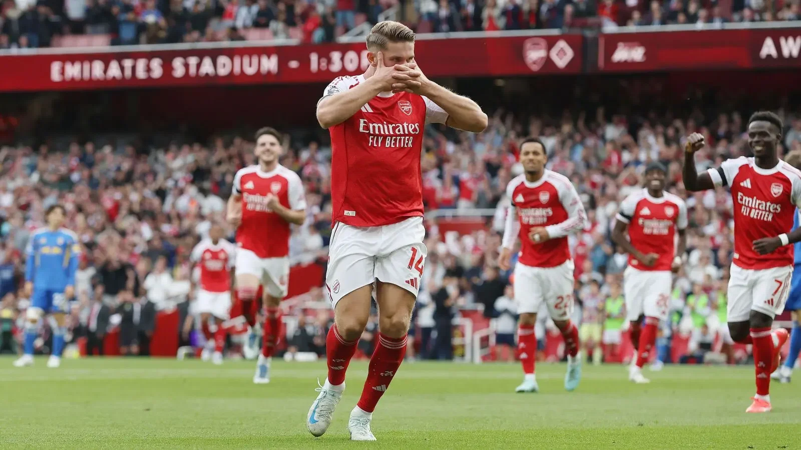 Gyokeres scores first Premier League brace as Arsenal demolish Leeds 5-0