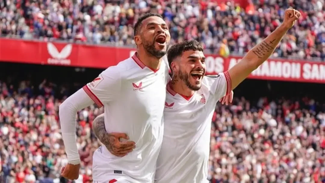 Sevilla 3-2 Real Sociedad: En-Nesyri scores twice as hosts edge five-goal thriller