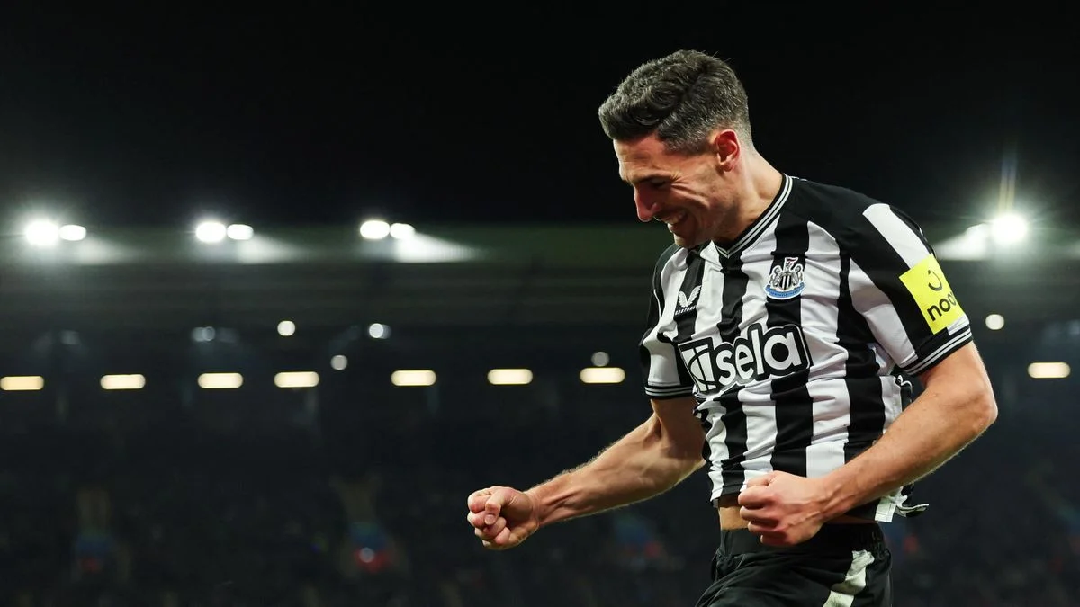 Aston Villa 1-3 Newcastle: Schar scores a brace as Magpies end Villans unbeaten home run