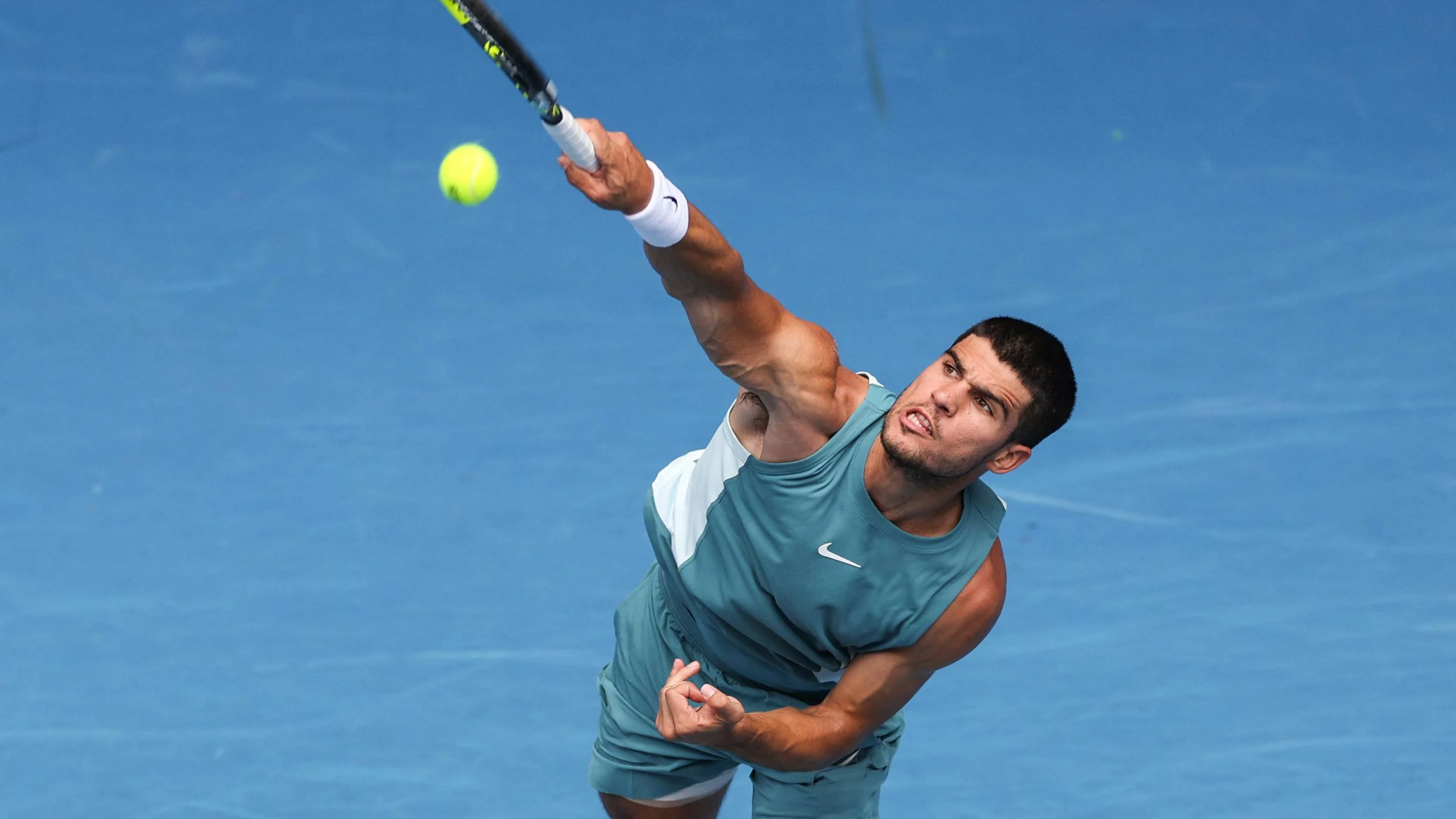 Alcaraz dominates Nishioka to advance to Australian Open third round, expresses satisfaction with form