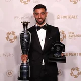 Bruno Fernandes Wins PFA Player of the Year After Record-Breaking Season