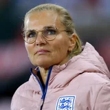 Sarina Wiegman extends contract to 2027