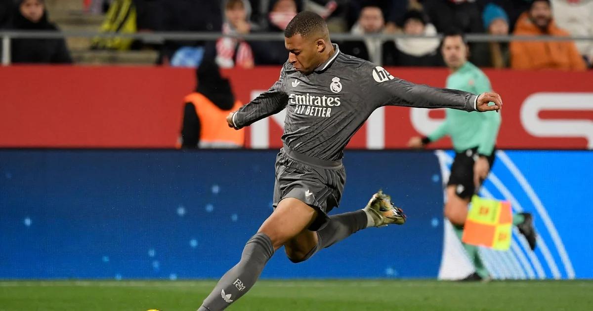 Mbappé affirms his commitment to the national team despite recent absences