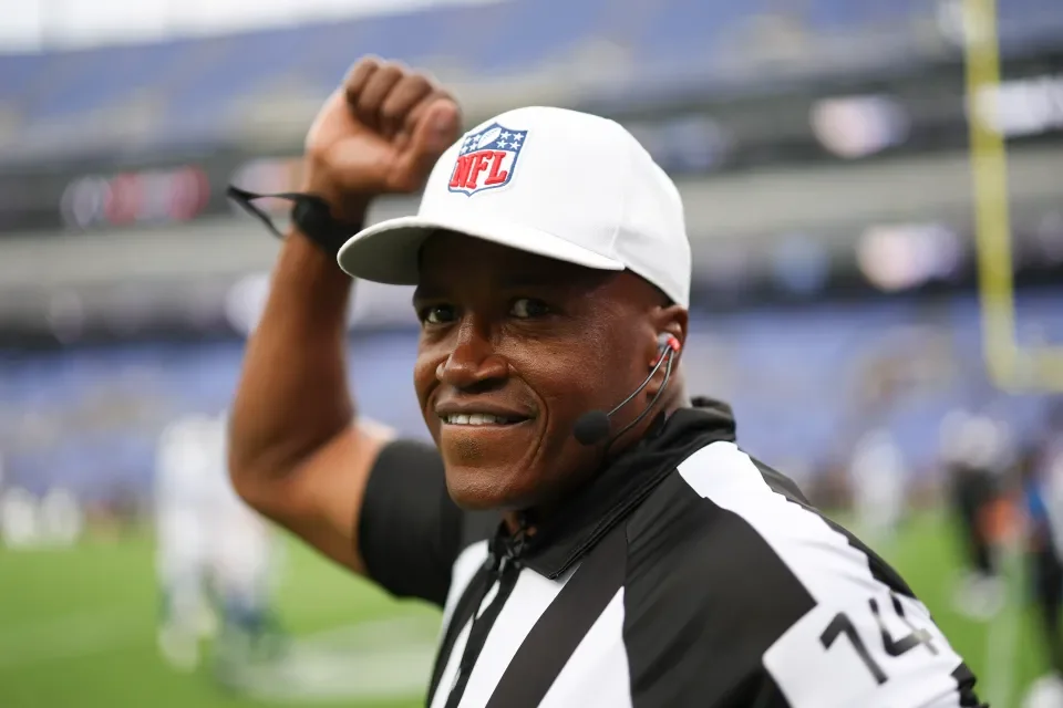 Super Bowl LX officiating crew announced: Referee Shawn Smith set for historic debut