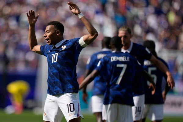 Mbappe scores twice as France beat Senegal 3-1 in World Cup opener