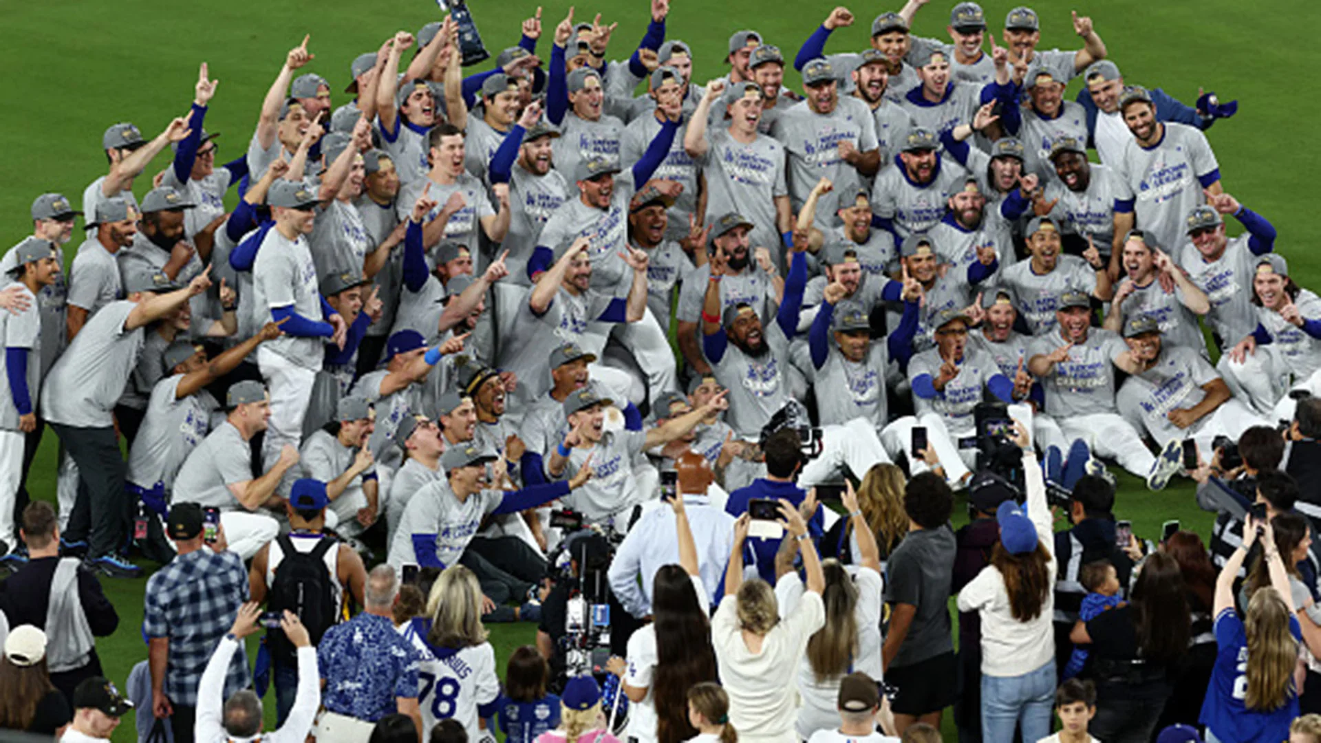 Dodgers defeat Mets to set up World Series meeting with Yankees