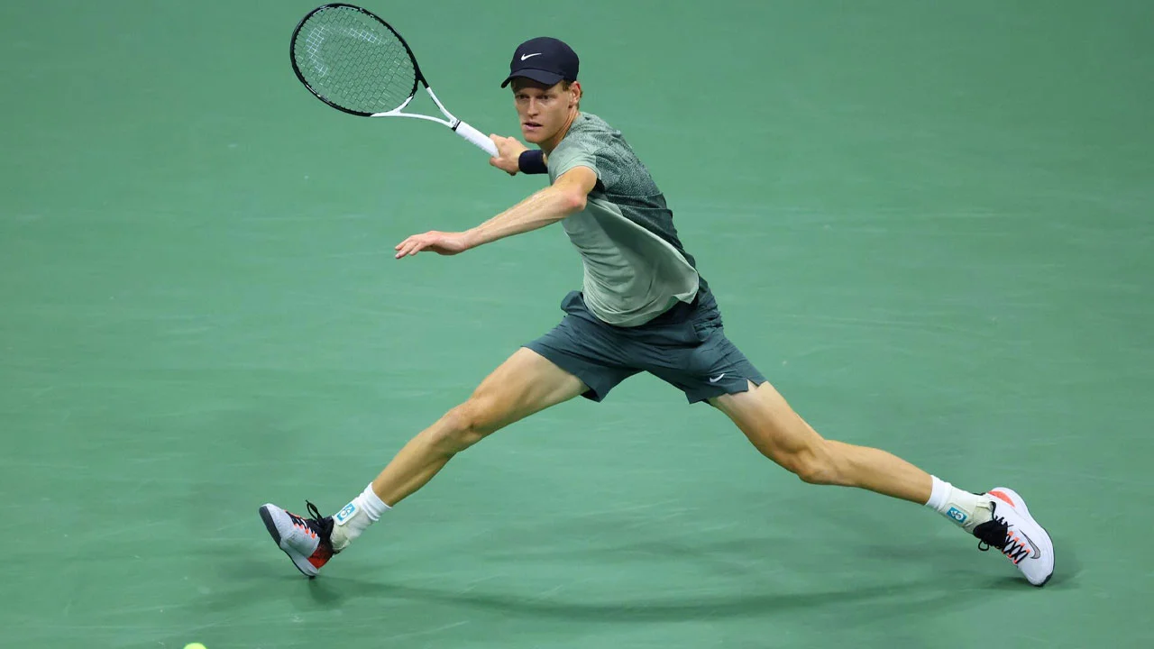 Jannik Sinner battles past Daniil Medvedev in seesawing US Open quarter-final