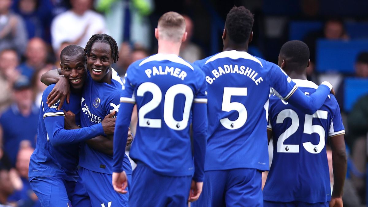 Chelsea 5-0 West Ham: Blues boost European chances with drubbing of Hammers
