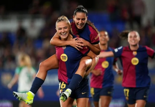 Barcelona score nine in the Women's Champions League, while Arsenal secure a victory over Valerenga