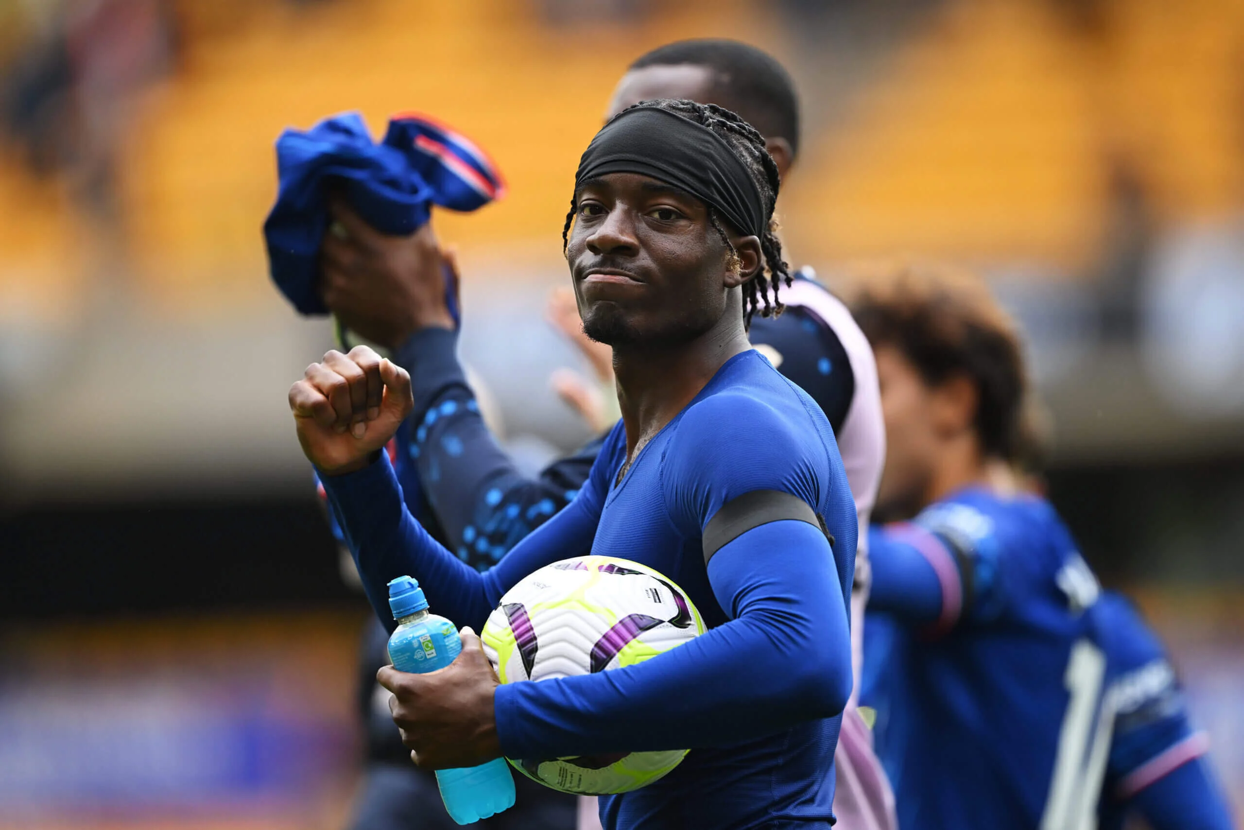Chelsea's Noni Madueke apologizes for social media post after destroying Wolves