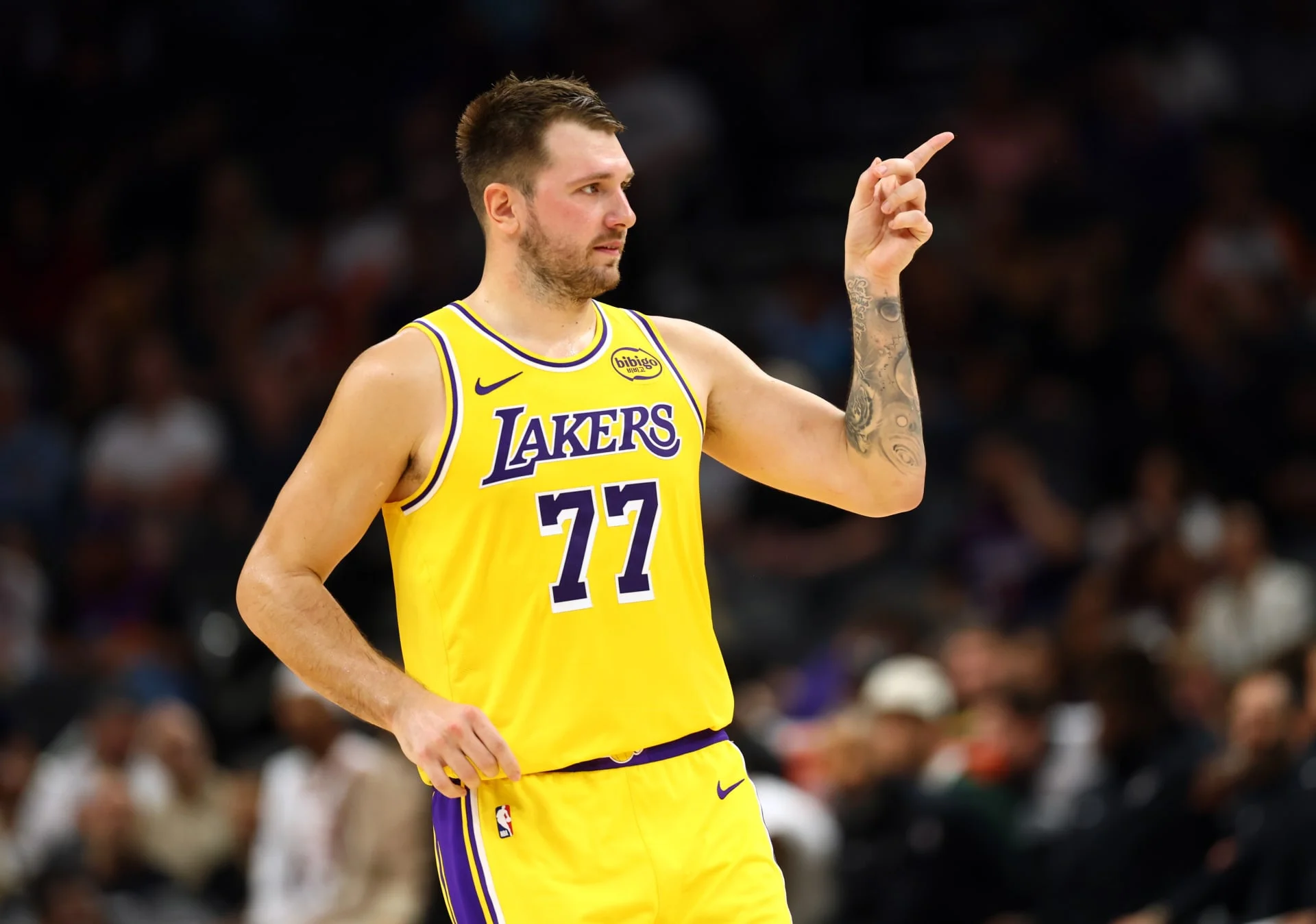 Luka Doncic makes NBA history with back-to-back 40-point double-doubles to open the season