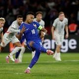 Mbappe inspires France to 2-1 comeback win over Iceland in World Cup Qualifier