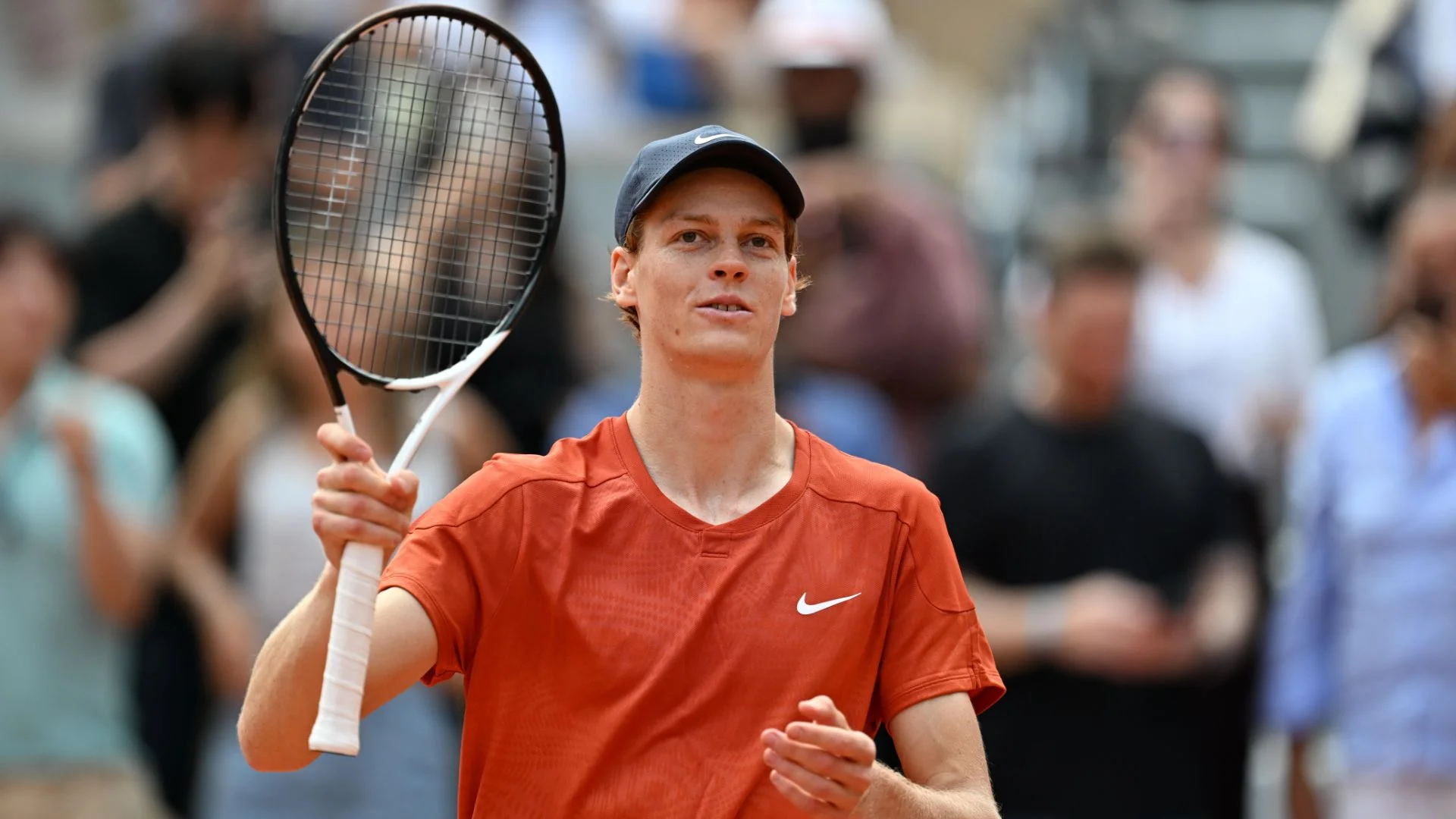 Sinner defeats Dimitrov to advance to French Open semi-finals, securing top ranking after Djokovic withdrawal