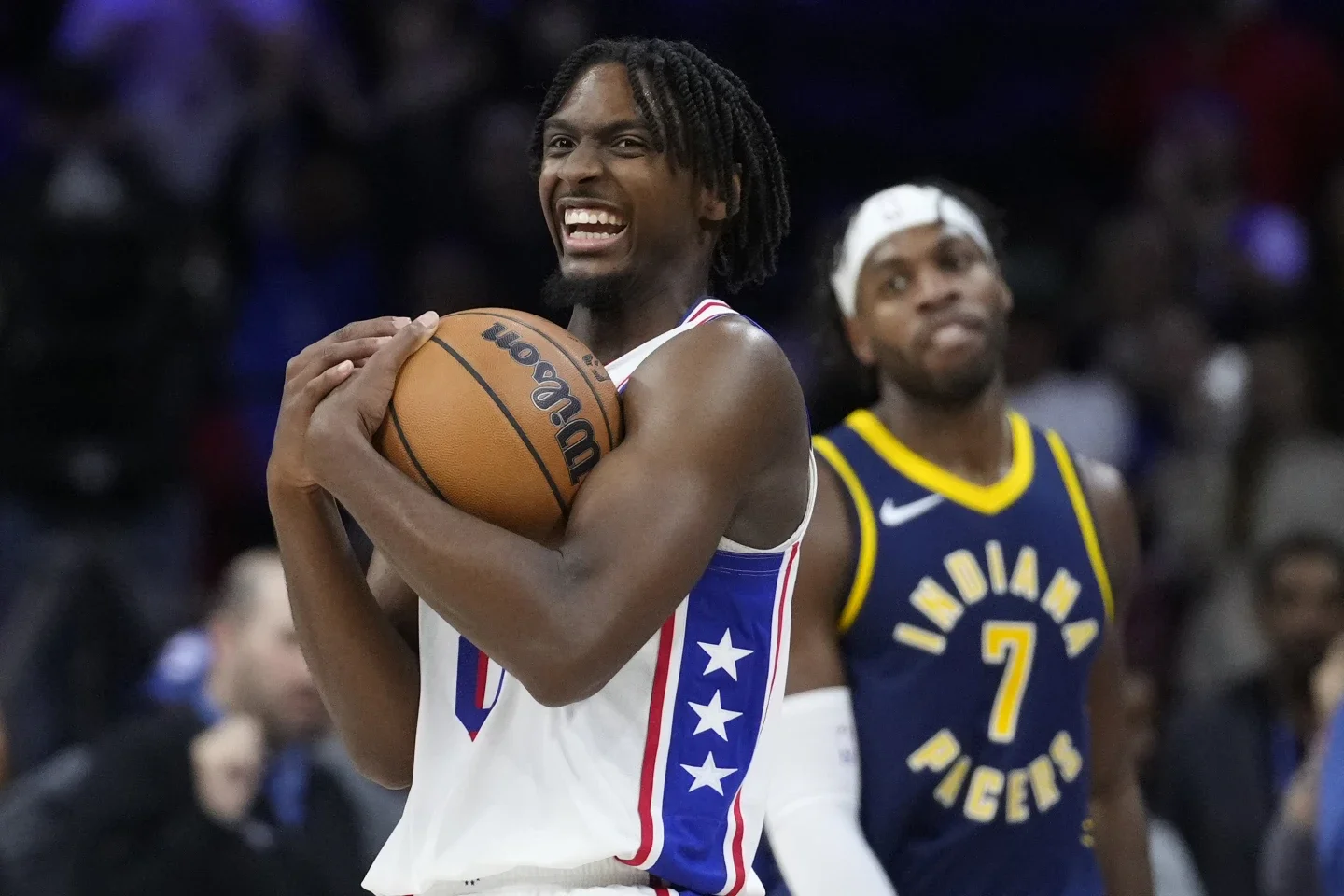 Tyrese Maxey hits 50 points, leads Philadelphia 76ers to 8th straight win