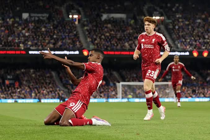 Alexander Isak brace earns Liverpool 2-0 win over Ipswich