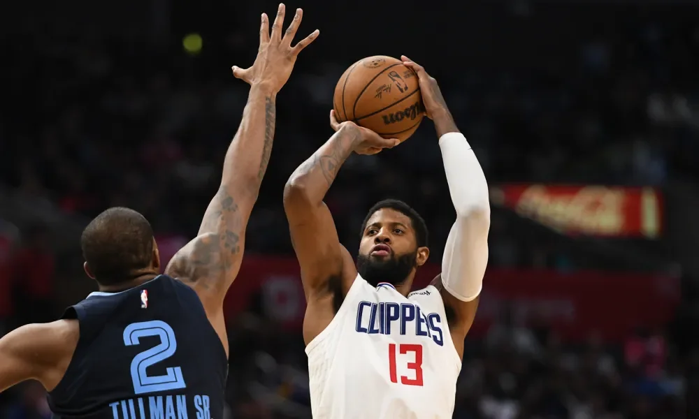 Grizzlies fend off Clippers at Crypto.com Arena