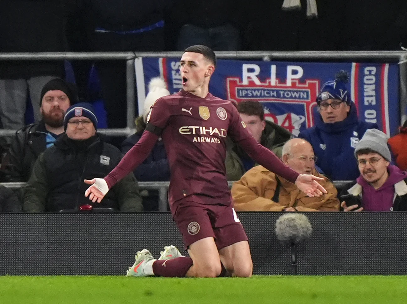 Ipswich Town 0-6 Manchester City: Foden shines as Cityzens dominate hosts in rout