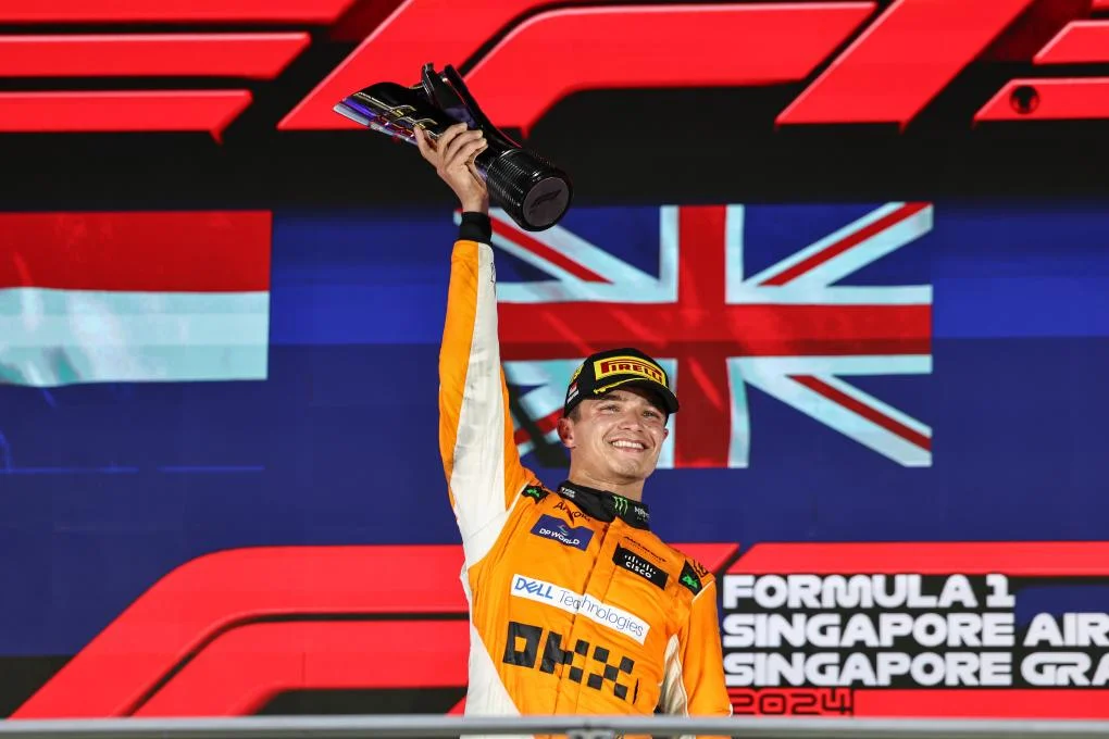 Singapore GP: Norris cruises to dominant win