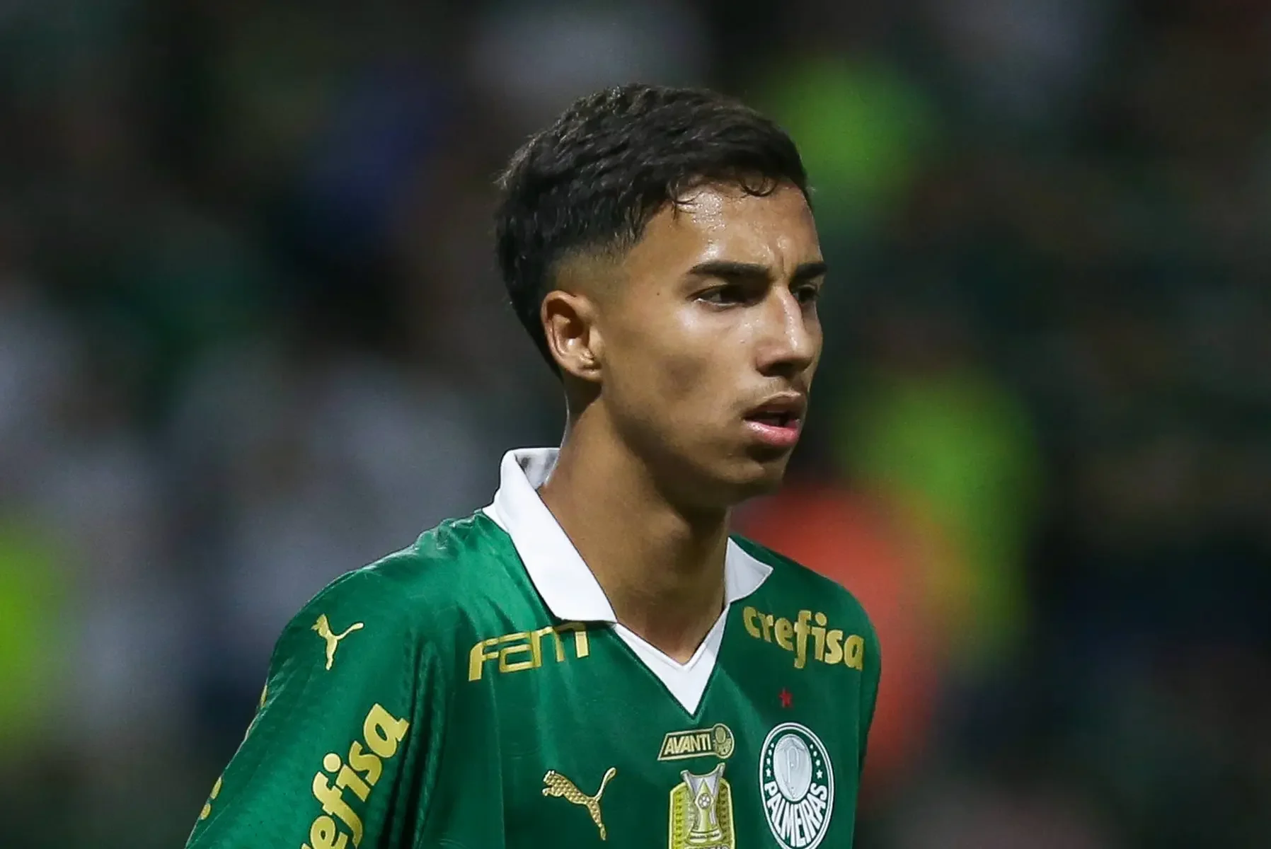 Manchester City set to make a big offer for Palmeiras starlet Vitor Reis