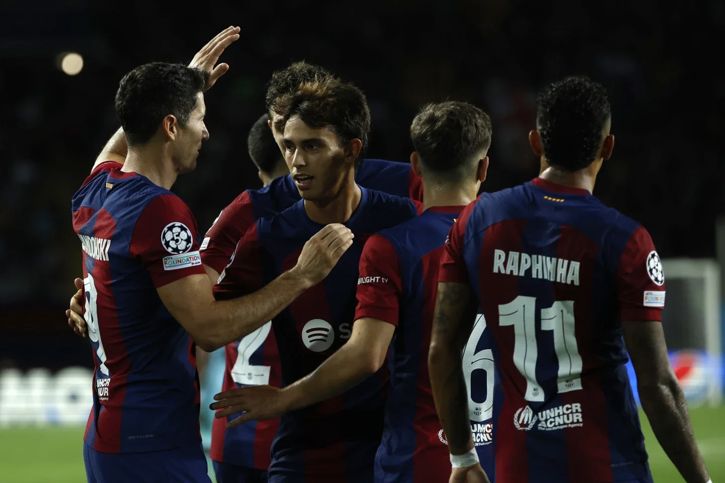 Barcelona opens Champions League with 5-0 rout of Antwerp