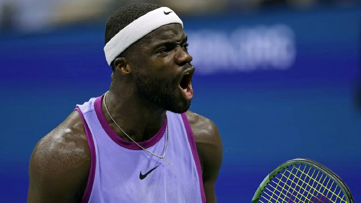 Tiafoe battles past Alexei Popyrin into US Open quarter-finals