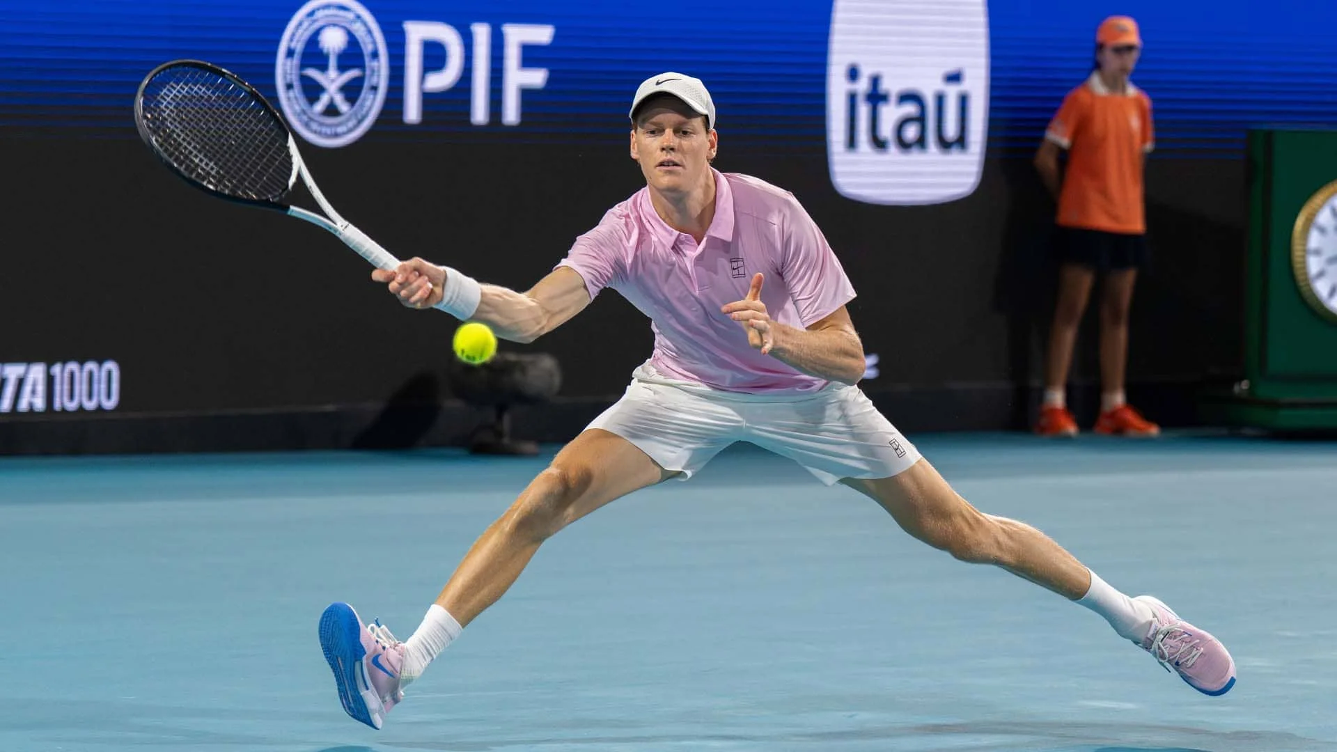 Jannik Sinner beats Zverev again to reach fourth Miami Open Final